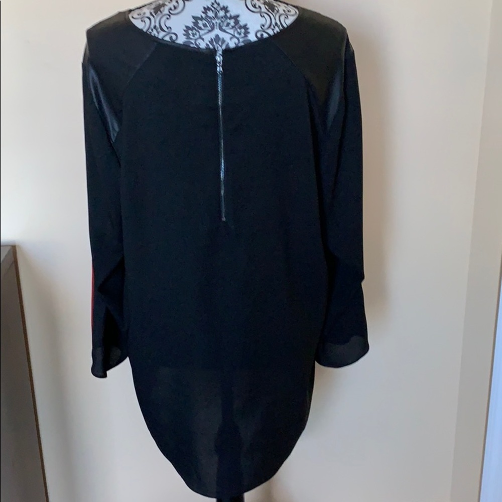 Kenneth Cole Red/Black blouse - Picture 2 of 6